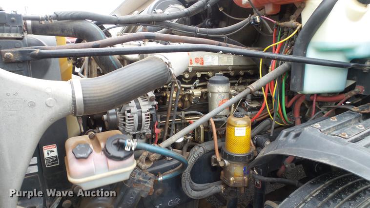 image for item DC5728 2006 Freightliner Columbia semi truck