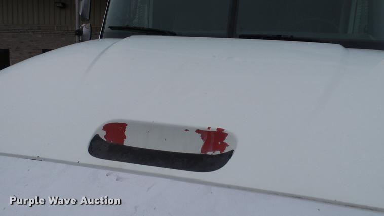 image for item DC5728 2006 Freightliner Columbia semi truck