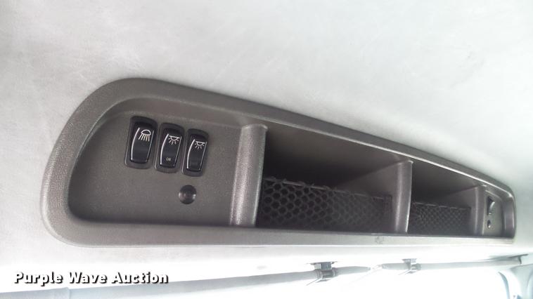 image for item DC5730 2007 Mack CXP613 semi truck