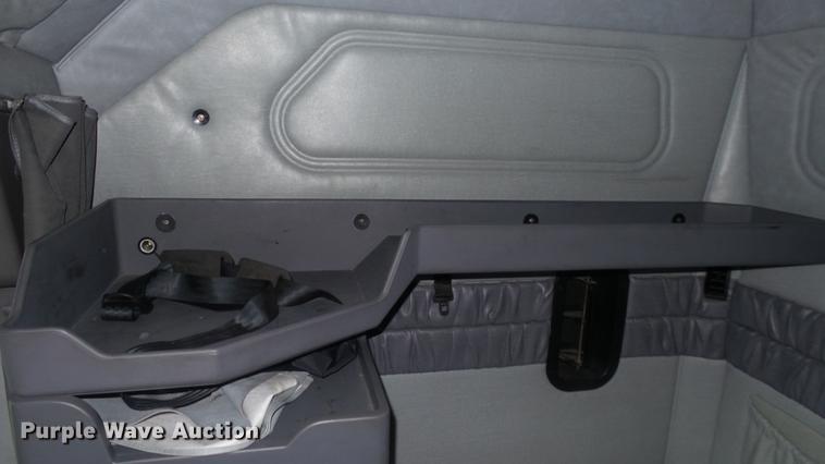 image for item DC5730 2007 Mack CXP613 semi truck