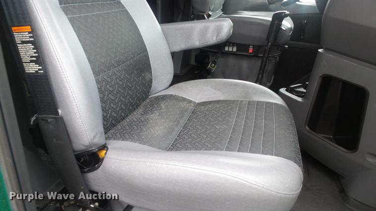 image for item DC5730 2007 Mack CXP613 semi truck