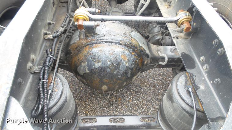 image for item DC5730 2007 Mack CXP613 semi truck