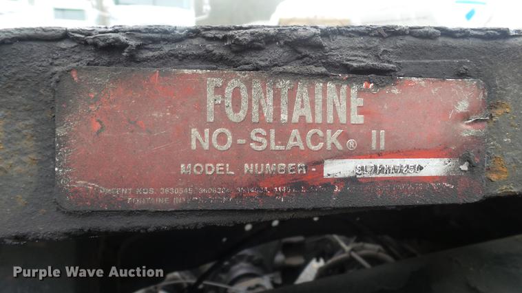 image for item DC5730 2007 Mack CXP613 semi truck