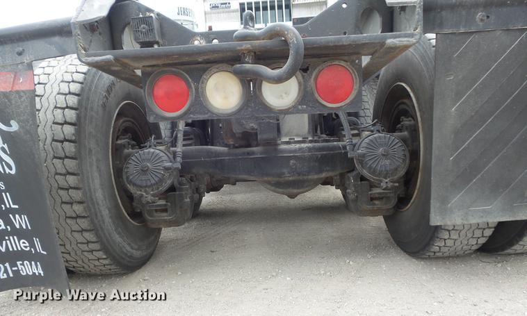 image for item DC7491 1998 Mack CH613 semi truck