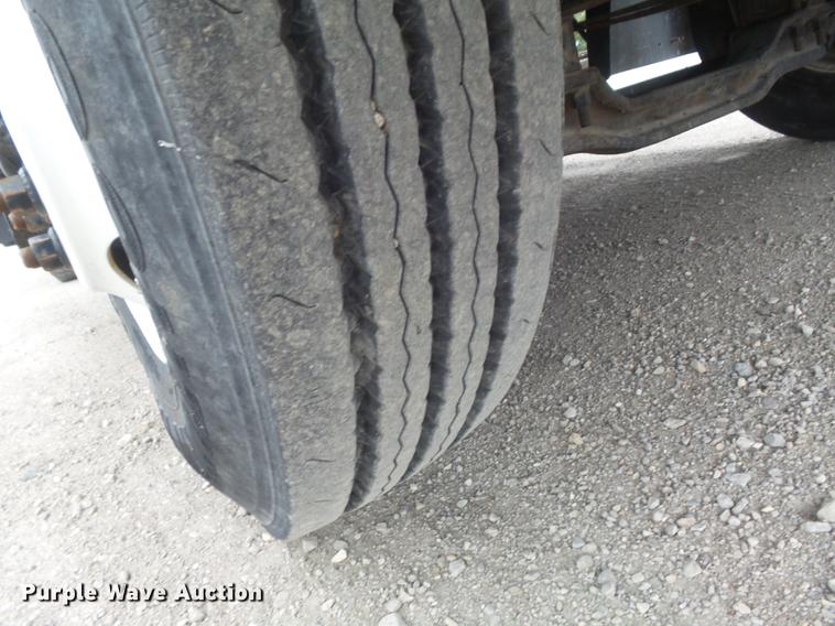 image for item DC7491 1998 Mack CH613 semi truck