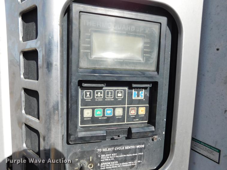 image for item DC8491 2000 Great Dane 7811TZ-1AX refrigerated van trailer