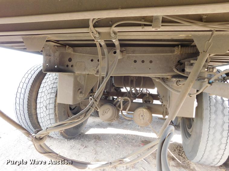 image for item DC8492 2000 Great Dane 7811TZ-1A refrigerated van trailer