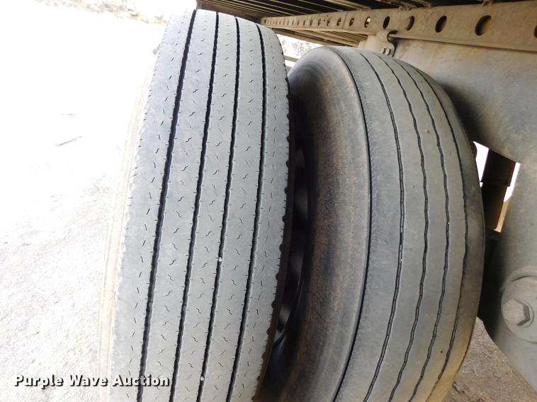 image for item DC8492 2000 Great Dane 7811TZ-1A refrigerated van trailer