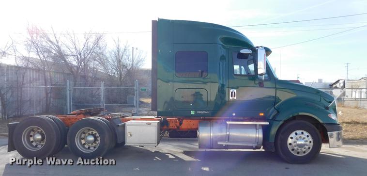 image for item DC8493 2012 International ProStar Plus semi truck