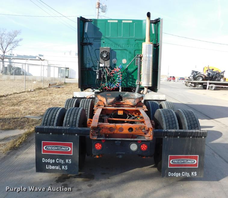 image for item DC8493 2012 International ProStar Plus semi truck