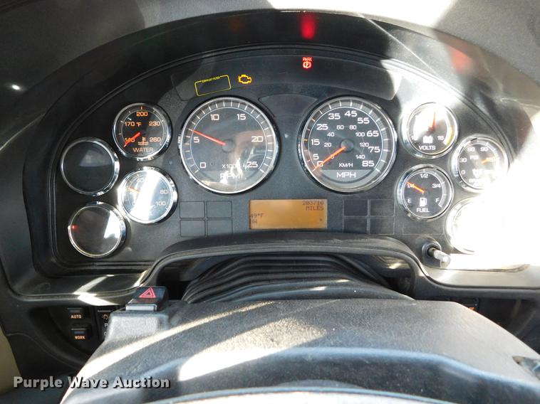 image for item DC8493 2012 International ProStar Plus semi truck