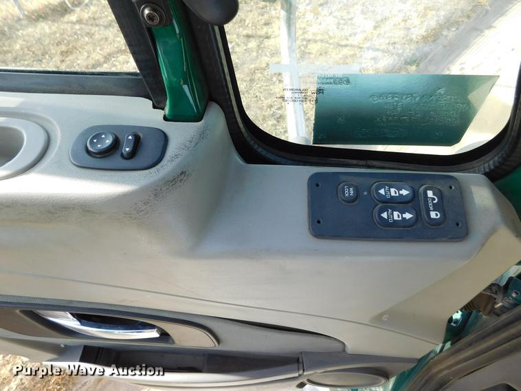 image for item DC8493 2012 International ProStar Plus semi truck