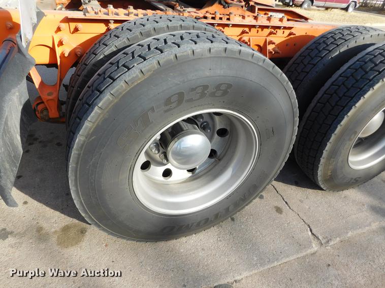 image for item DC8493 2012 International ProStar Plus semi truck