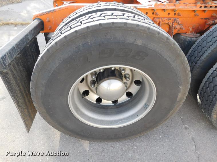 image for item DC8493 2012 International ProStar Plus semi truck