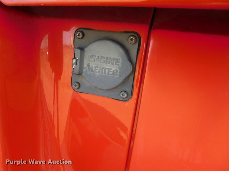 image for item DC8494 1999 Volvo VN semi truck