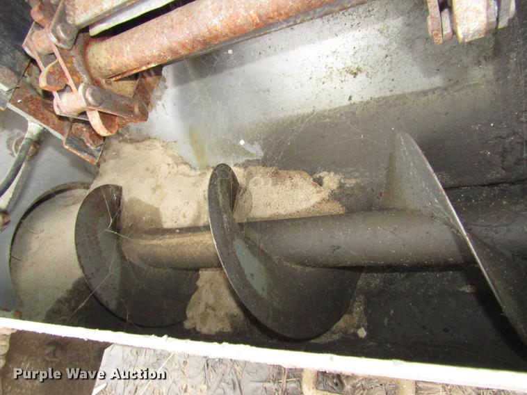 image for item DD2965 1998 Ledwell bulk feed trailer