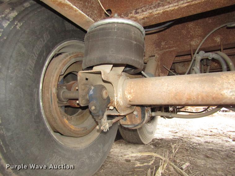 image for item DD2965 1998 Ledwell bulk feed trailer