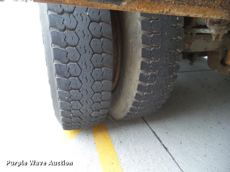 image for item DH9451 1994 Trailmobile G1JA-1RAY dry van trailer