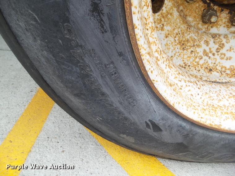 image for item DH9451 1994 Trailmobile G1JA-1RAY dry van trailer