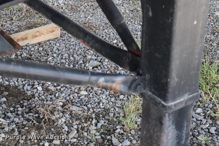 image for item DQ9398 1990 Fontaine flatbed trailer