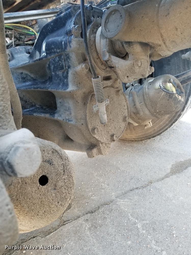 image for item EE9304 2007 Sterling LT9500 semi truck