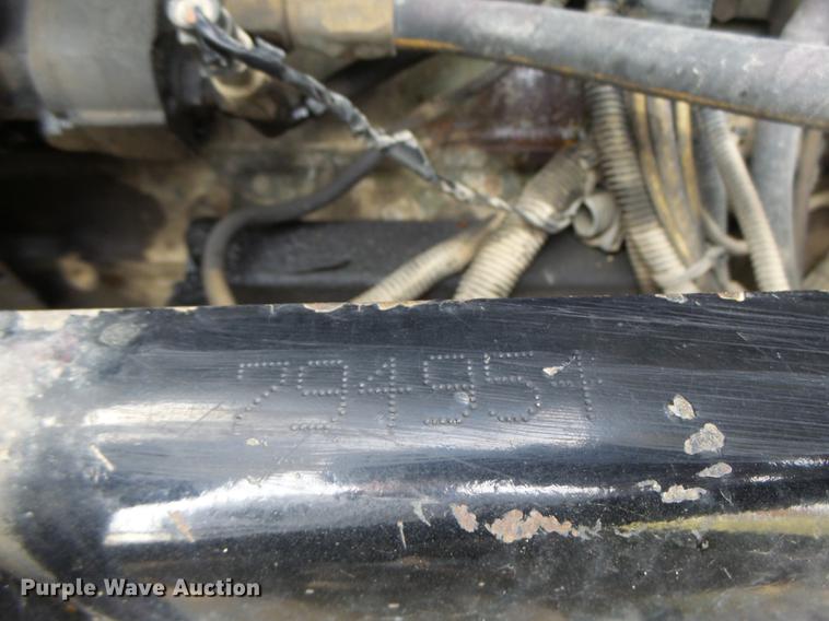 image for item G1979 1999 Kenworth T600 semi truck