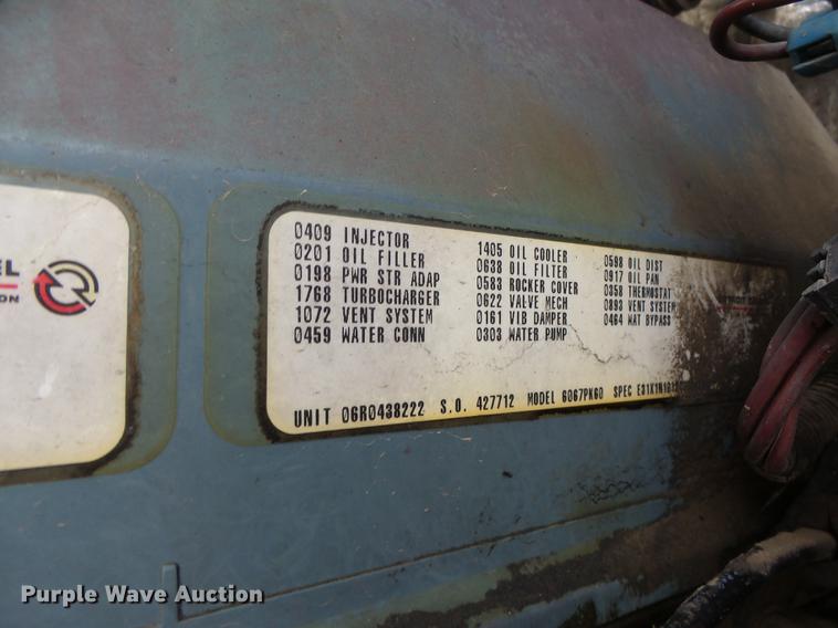 image for item G1979 1999 Kenworth T600 semi truck