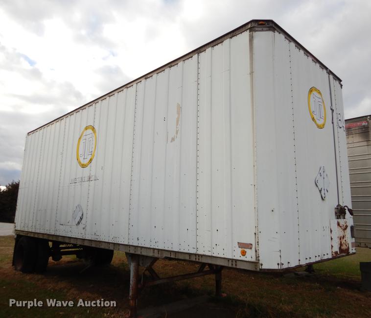 image for item J5597 1984 Pike dry van trailer