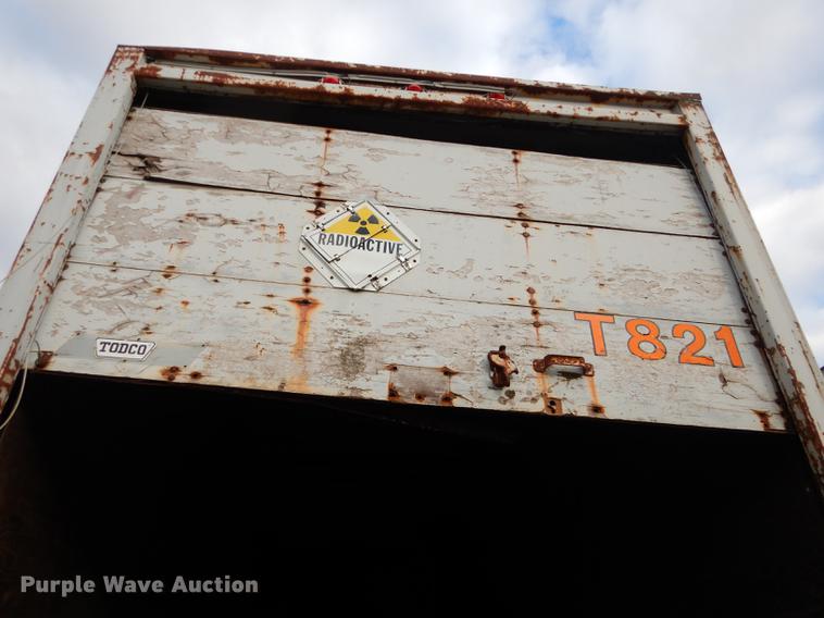 image for item J5598 1984 Great Dane V10-700 dry van trailer