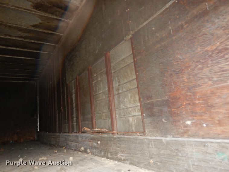 image for item J5598 1984 Great Dane V10-700 dry van trailer