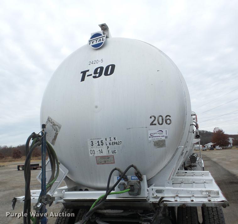 image for item J8549 2014 Tytal tank trailer