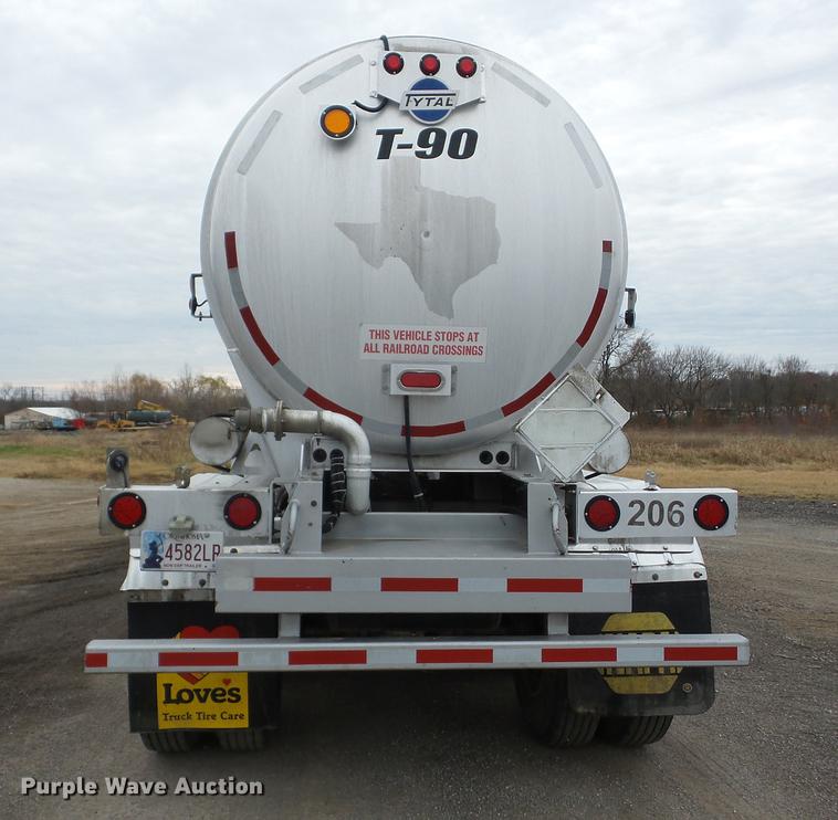 image for item J8549 2014 Tytal tank trailer