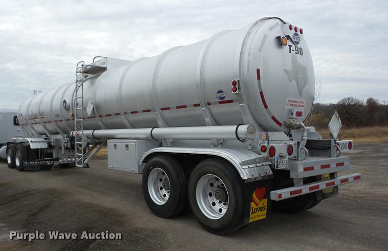image for item J8549 2014 Tytal tank trailer