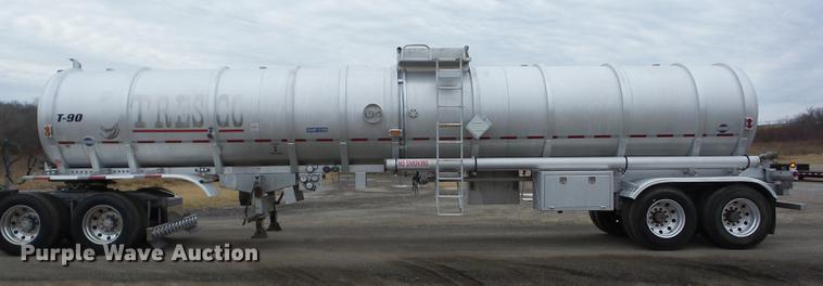 image for item J8549 2014 Tytal tank trailer