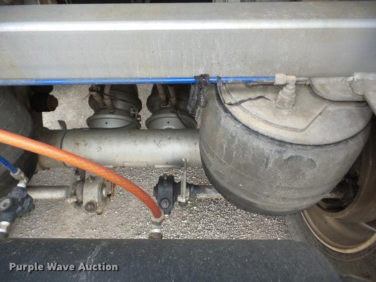 image for item J8549 2014 Tytal tank trailer