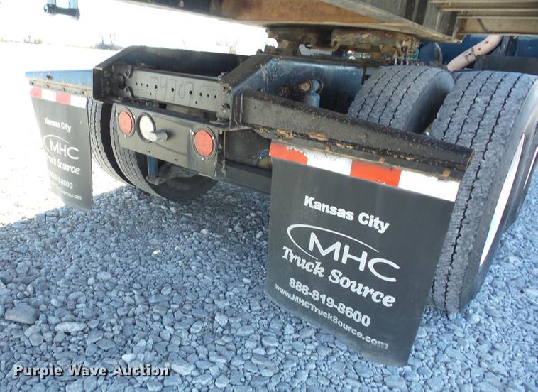 image for item K6315 2008 Kenworth T660 semi truck