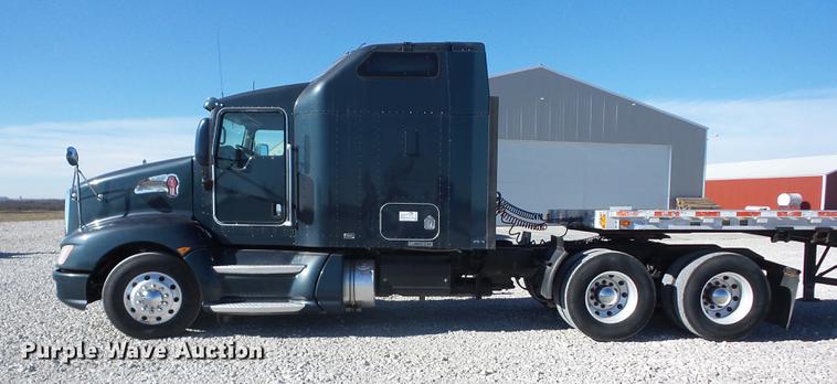 image for item K6315 2008 Kenworth T660 semi truck