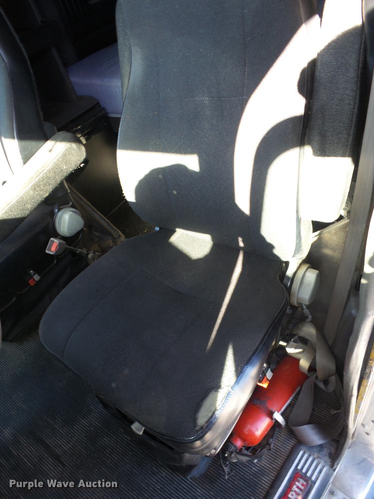 image for item K6315 2008 Kenworth T660 semi truck