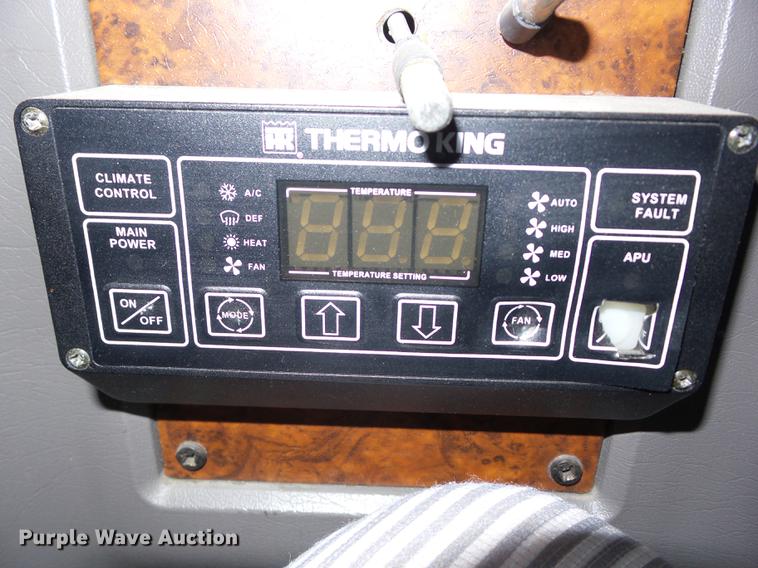 image for item K6315 2008 Kenworth T660 semi truck