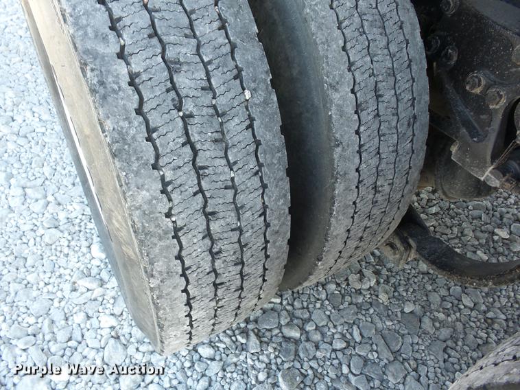 image for item K6315 2008 Kenworth T660 semi truck