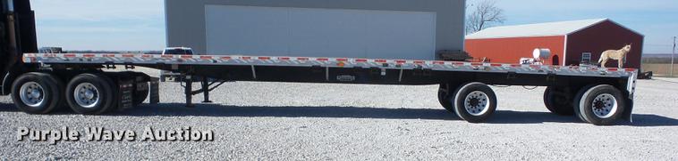 image for item K6316 2000 Wilson CF-900A flatbed trailer