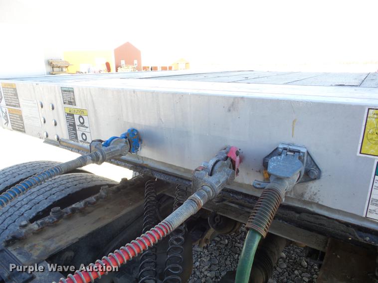 image for item K6316 2000 Wilson CF-900A flatbed trailer