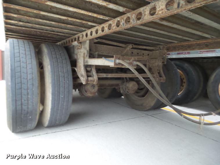 image for item L5648 1996 Stoughton AVW-535T-SC dry van trailer