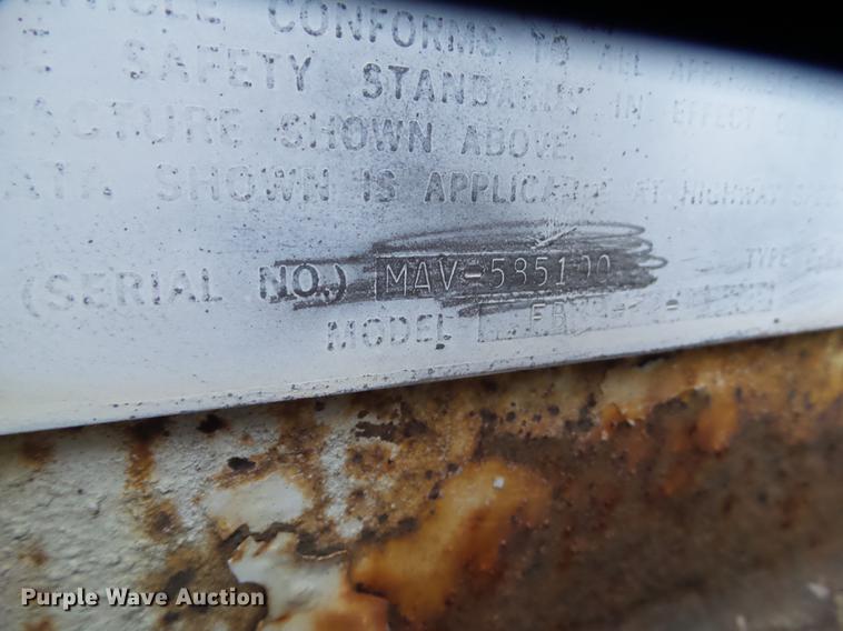 image for item L5649 1979 Fruehauf dry van trailer