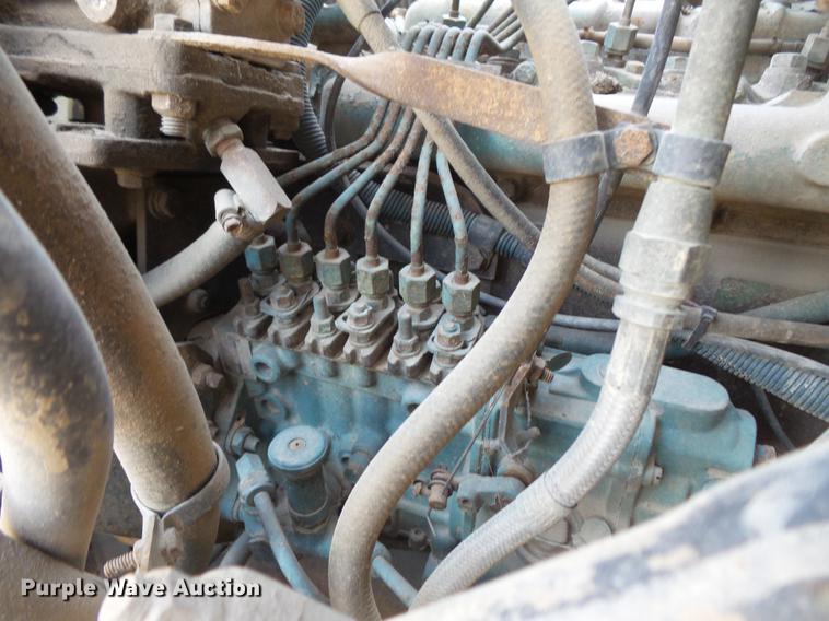 image for item DC1125 1987 International S1800 Thomas Built school bus