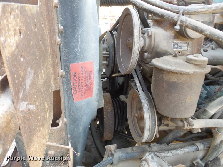 image for item DC1125 1987 International S1800 Thomas Built school bus