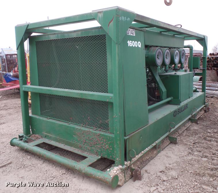 image for item DC1154 Sullair 1600Q air compressor