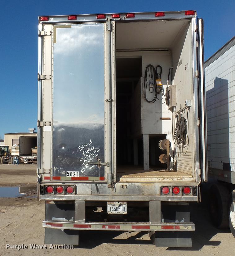 image for item DC6282 2000 Wabash dry van trailer