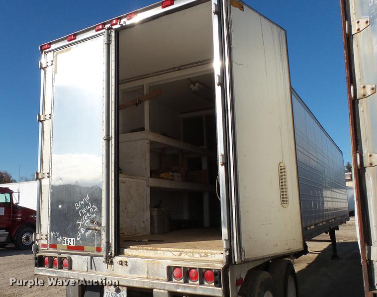 image for item DC6282 2000 Wabash dry van trailer
