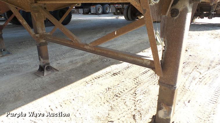 image for item DC6282 2000 Wabash dry van trailer